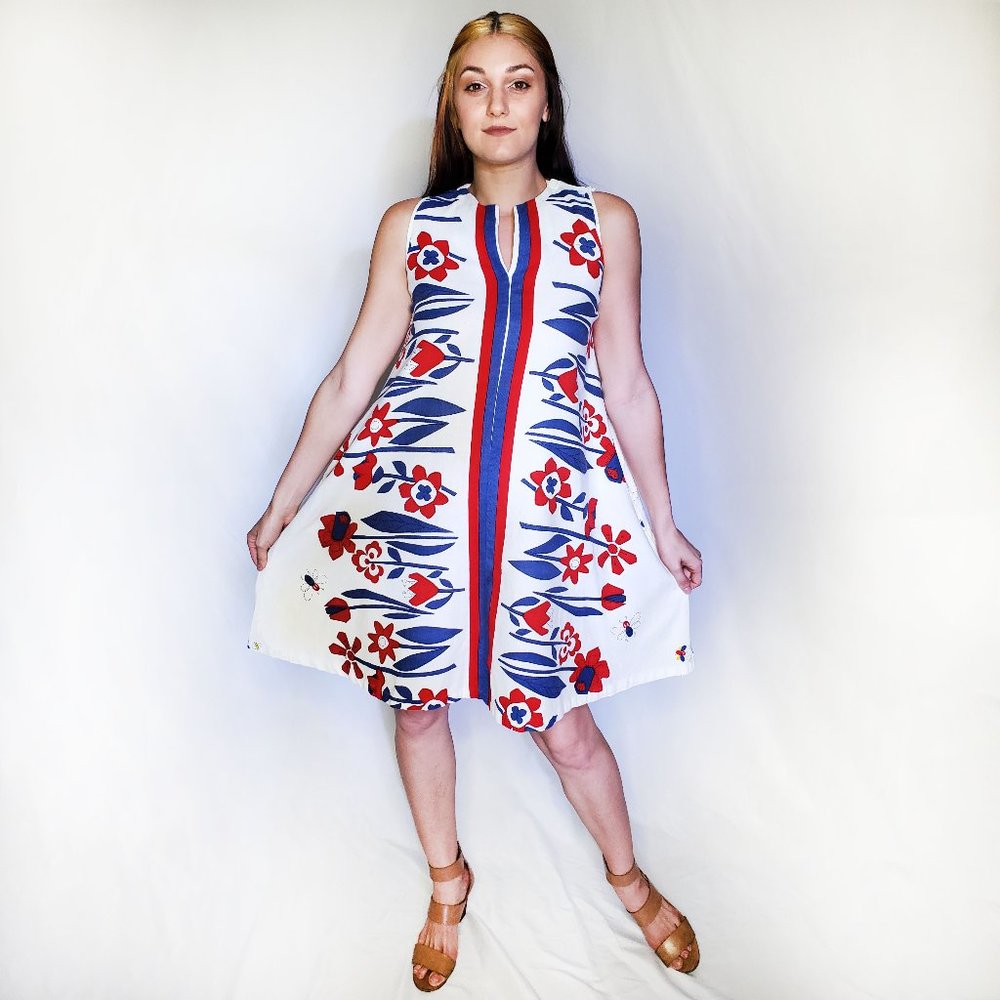 Vintage Red White Blue 60s Shift Dress w/ Pockets